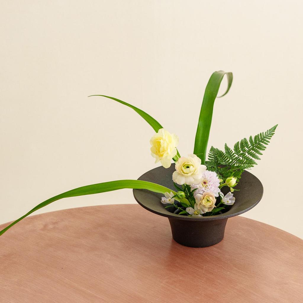 Peacock Green Zen Style Conical Ceramic Vase for Flower Arranging