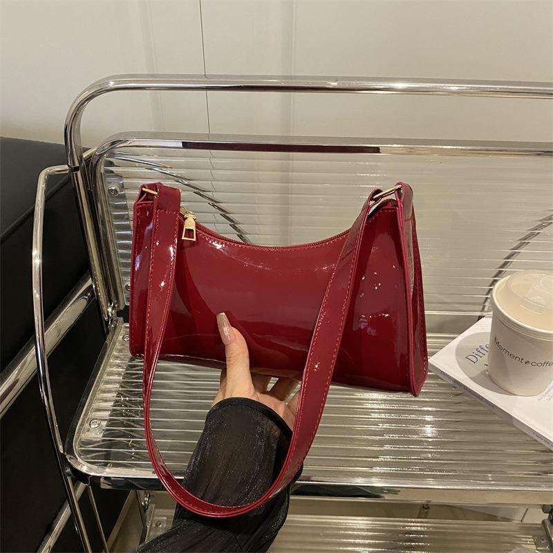 Summer small fresh bag women's popular new trendy underarm bag versatile fashion shoulder baguette bag