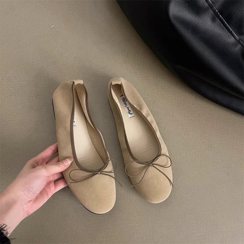 Mode SUOJIALUN 2025 Neue Marke Damen Ballerinas Mode Runde Zehenpartie Flach Schlupfschuhe Damen Elegant Bootsschuhe Weicher Flacher Absatz Ballerina S