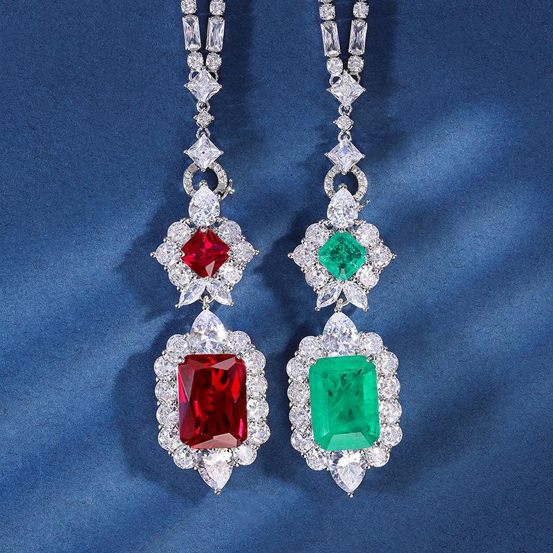 Jewelry Copper Bottom Gold-Plated Simulation Emerald Red Corundum Square Light Luxury Pendant Necklace Female 13 * 18-8 *