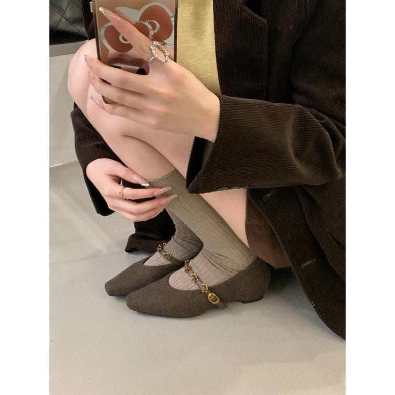

French rose four seasons commuter single shoes women s inner height increase woolen 2025 autumn and winter new retro Mary Jane women s shoes 39 темно-коричневого