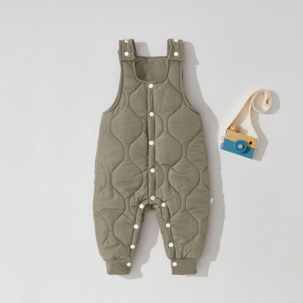 Pikowany kombinezon niemowlęcy: Ciepłe kombinezony jesienno-zimowe z rozpięciem w kroku