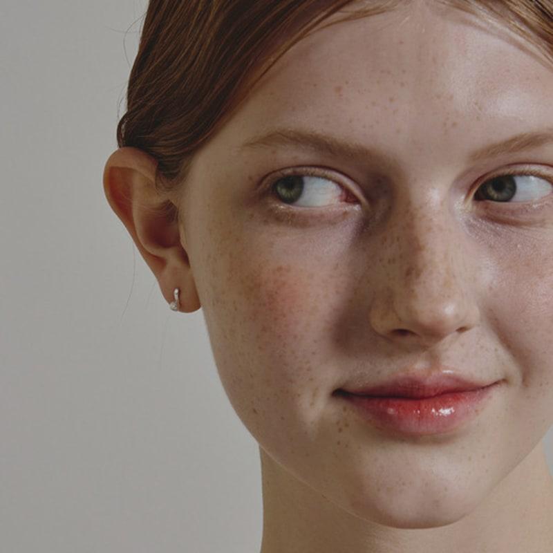 eenie beenie silver teenie pearl earrings