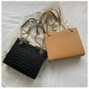 Stylish And Versatile Handbag Suitable For Any Outfit Or Event Crossbody Bags Messenger Bag Handbags