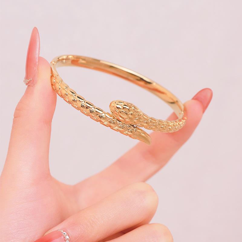 Hand Accessories Women's High-end Open Color Snake Bracelet