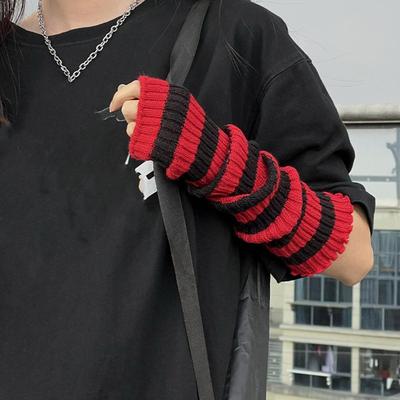 Mănuși Tricotate Elastic Mâneci Roșu-negru cu Dungi cu Design cu Orificiu pentru Degetul Mare pentru Femei Unisex Lungime până la Cot Elastice pentru Cosplay