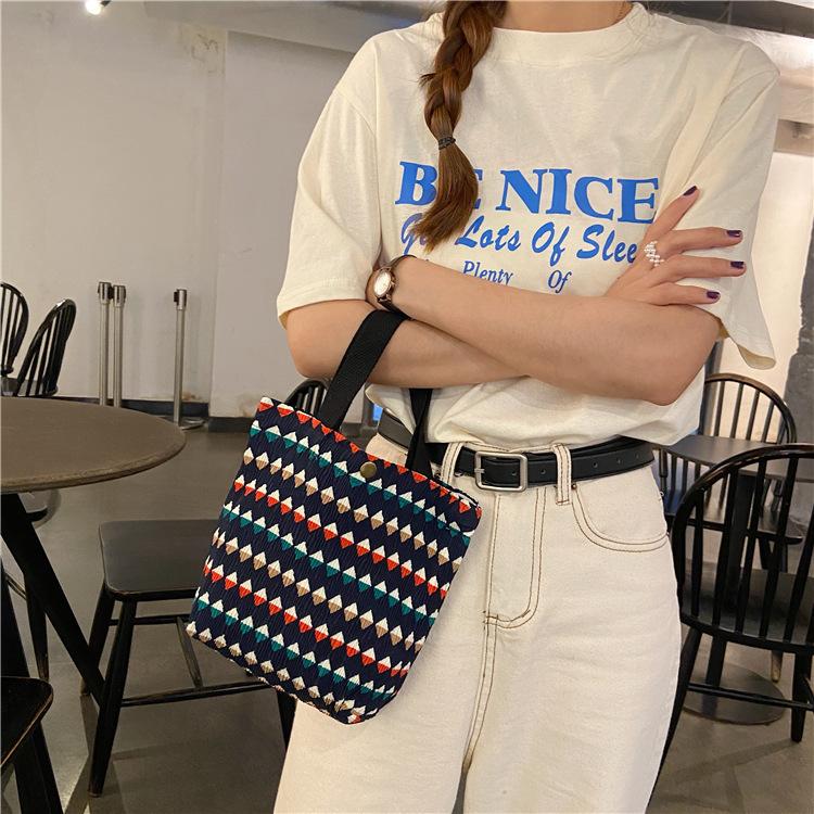 Fashion Canvas Bag Internet Celebrity Small Fresh Bento Bag Casual Literary Temperament Handbag