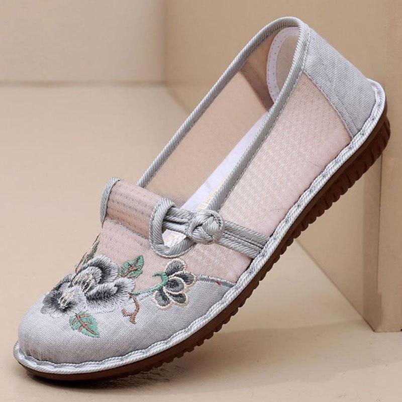 Ancient ethnic mesh shoes women's spring and summer new one-pedal embroidered flat shoes light mouth soft sole light shoes women