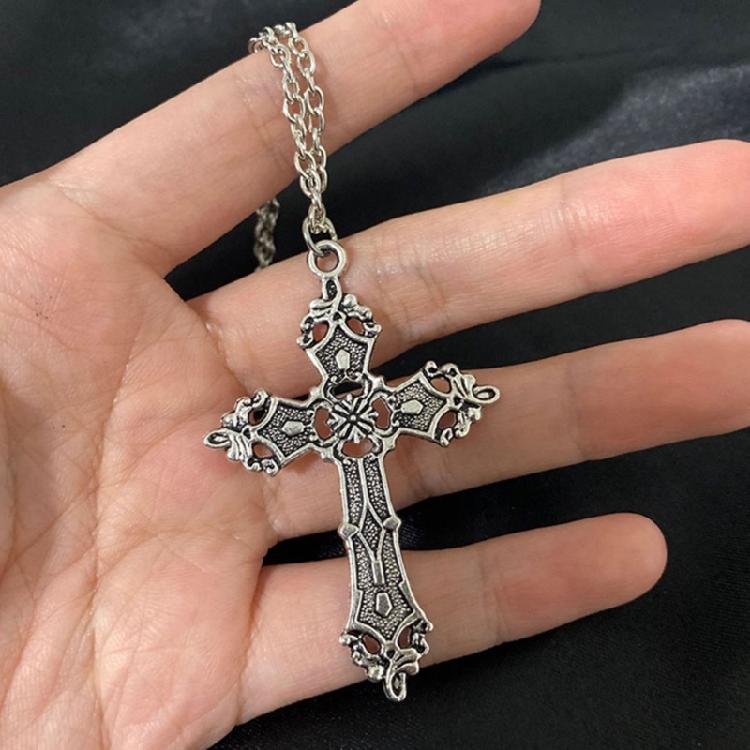 Vintage Crucifix Necklace Aesthetic Gothic Pendant Necklace Chain Rustproof
