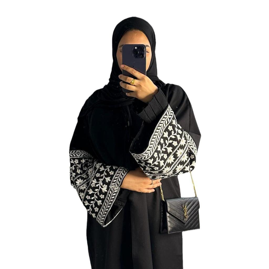 Loriya 2024 Cardigan Abaya Brodé Élégant LR784 - Mode Dubaï & Turquie