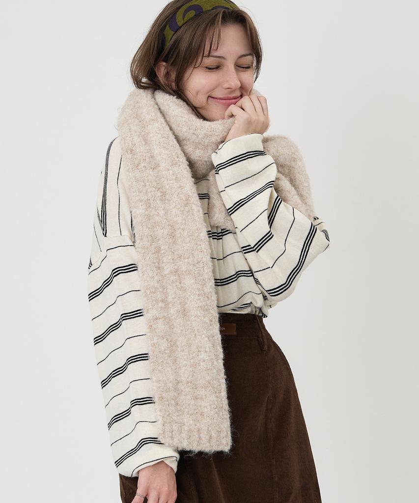 THE-ABON Soft Curly Scarf Ivory