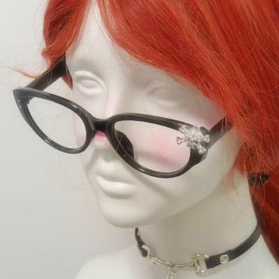 Accessories – Briller til maskeraden