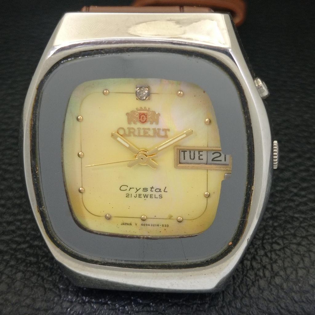 VINTAGE ORIENT CRYSTAL AUTOMATIC JAPAN 46941 MENS ORIGINAL DIAL WATCH A703340-1