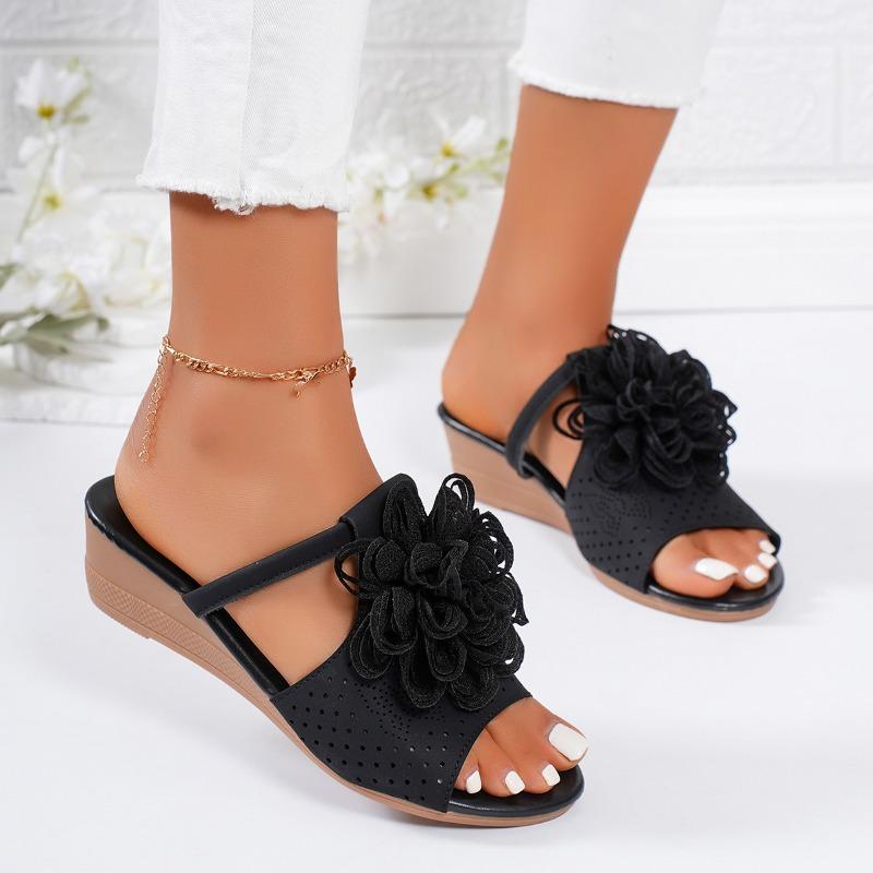 Fashion Womens Shoes Sale 2024open Toe Ladies Slippers Summer Flowers Breathable Solid Color Casual Beach Wedge Heel Large Size Slippers