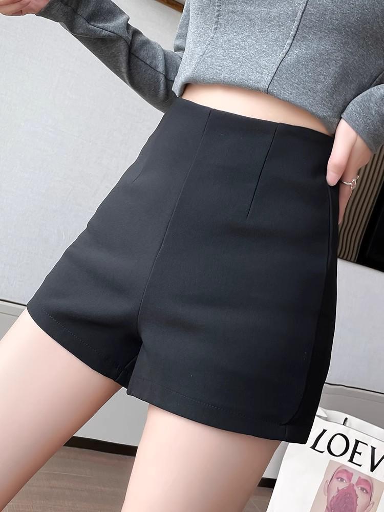 Women's Black High-Waisted Slimming Stretch Shorts - Petite Autumn Casual Sportswear