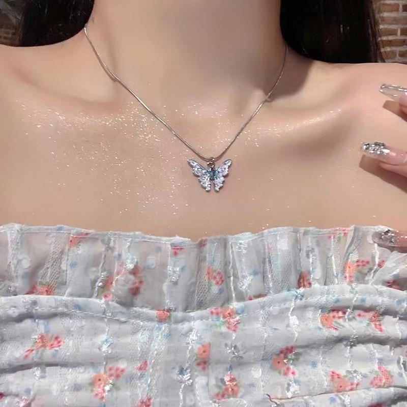 Butterfly Necklace Sweet Cool Women Necklaces Butterflies Pendant Snake Bone Chain Girls Neck Chains Wedding Jewery Gift