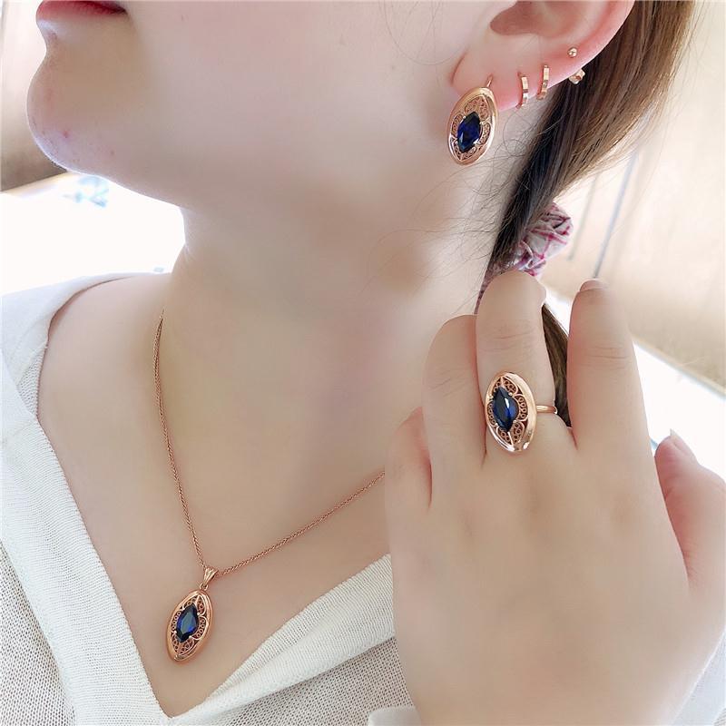 Purple Gold Inlaid Bluestone Sparkling Pendant Rose Gold Luxury Fashion Collarbone Chain