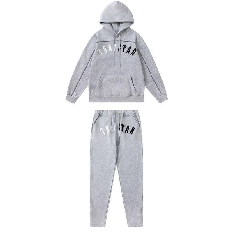 Unisex Oversized Hooded Sweatshirt With Contrast Letter Towel Embroidery Topstitch Detail Fleece-Lined Casual Set