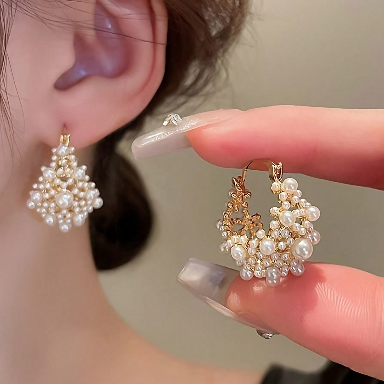 

1 Pair of Romantic U-shaped Earrings, Adorned with Imitation Pearls and Beads, Hollowed Out Design, Suitable for Vacations and Gatherings золотой