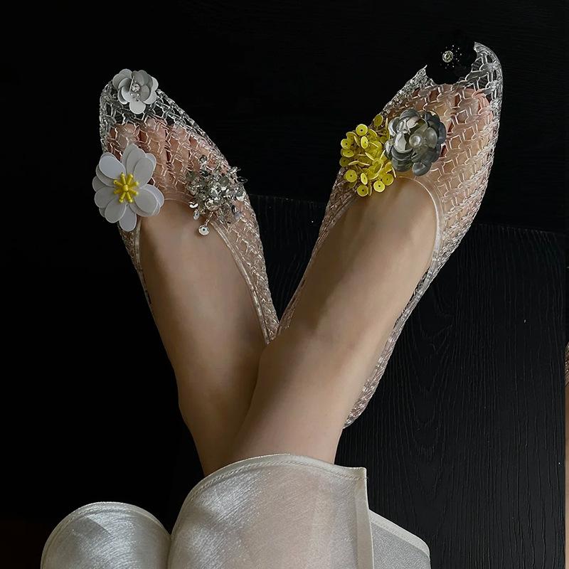 Niche design Korean crystal jelly shoes pointed tip shallow mouth single shoes women's 2025 spring and summer new mesh flat sandals