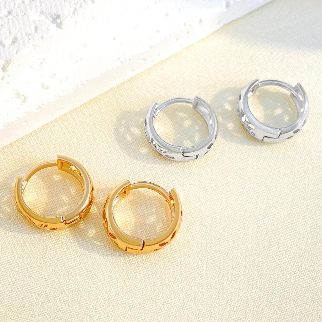 Fashion versatile plain circle new ins style irregular hollow printing design personalized trend earrings ear buckle