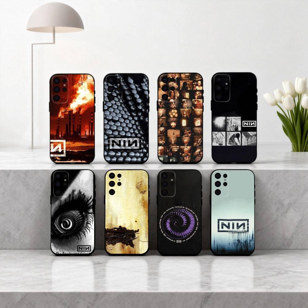 N-Nine I-Inch T-The D-Downward S-Spiral Phone Case For Samsung S25,24,23,22,30,21,10,9,Ultra,Plus,Lite,FE,4,5 G Soft Black Case