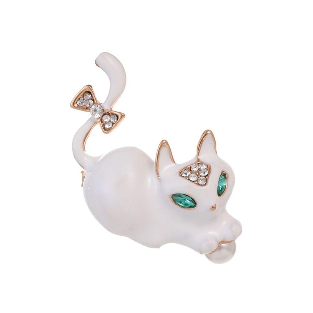 Cute Cat Enamel Pin Green Eyes Rhinestone Brooch Exquisite Cat Kitty Badge  Gift