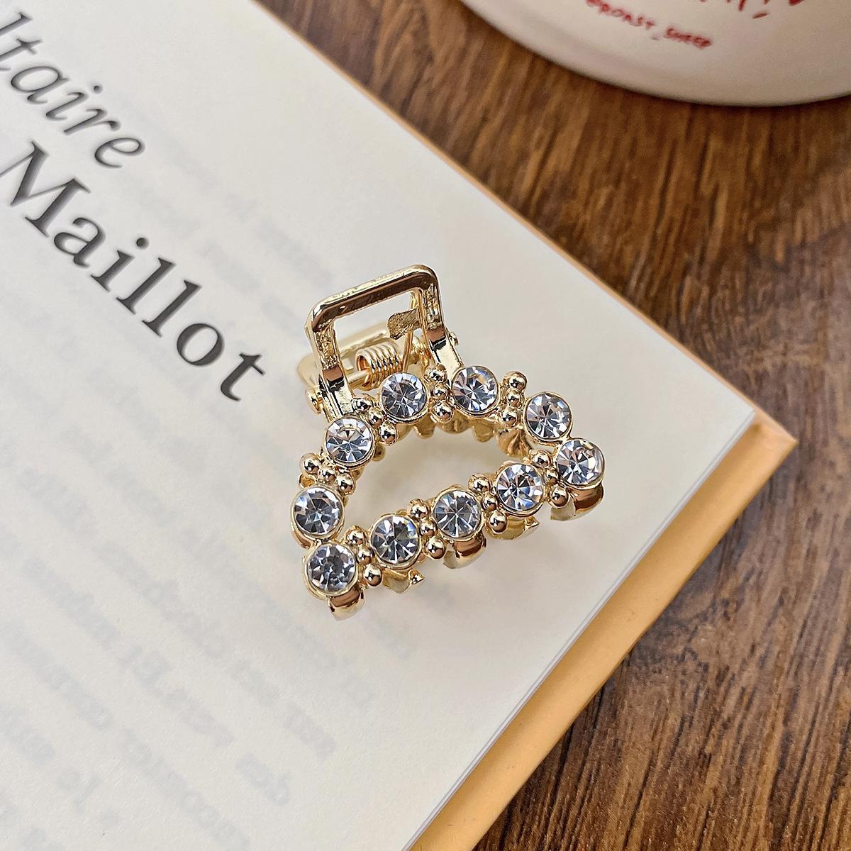 

Pearl Rhinaute Маленька зажимка для волосся Female Net Celebrity Delicate High Ponytail зажим Корейська Advanced Side Broken Заколка для волосся Головні убори