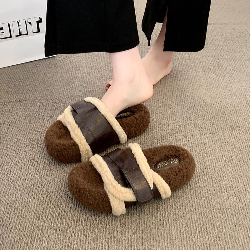 

Thick-bottomed fluffy slippers for women s outer wear 2025 new autumn and winter retro round head velvet belt buckle flat-bottomed slippers 40