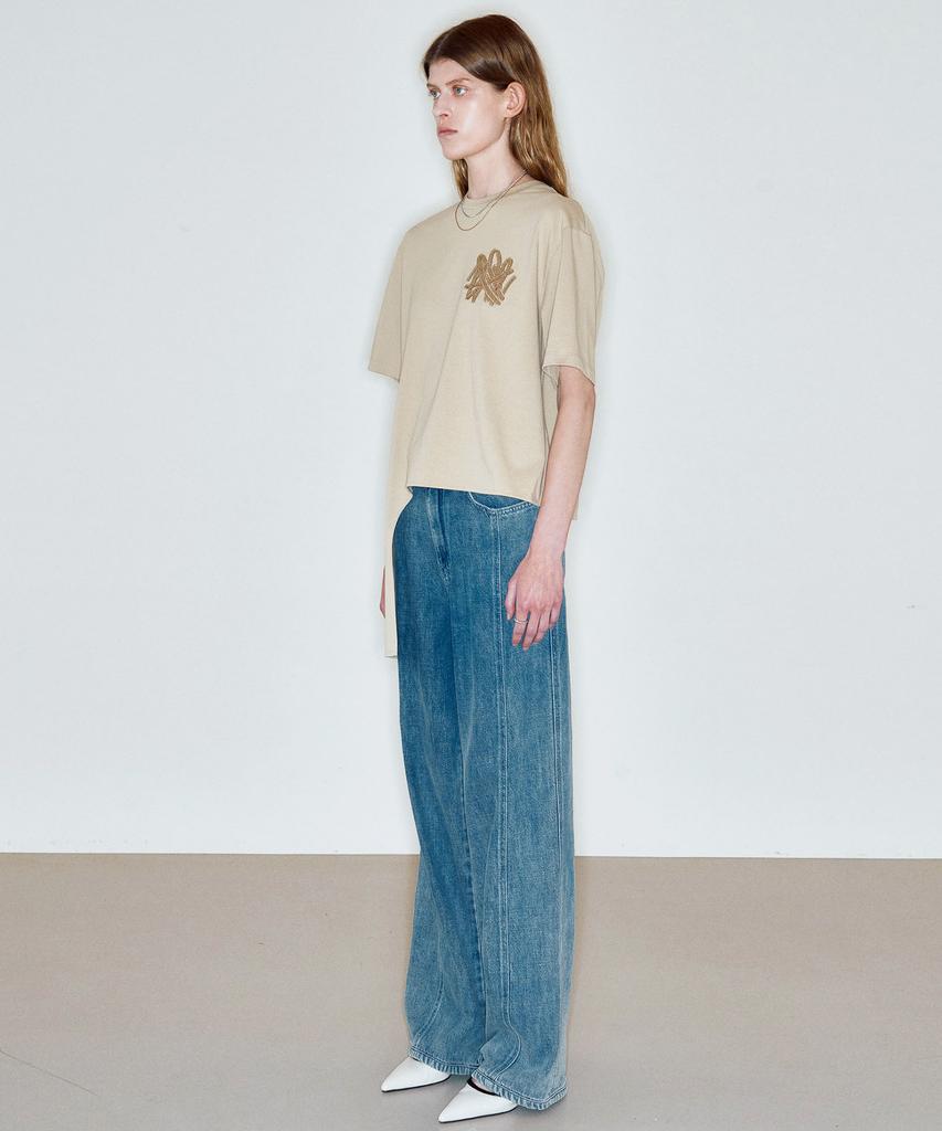Ssikeoseun Be Art Embrodary T-Shirt_Beige
