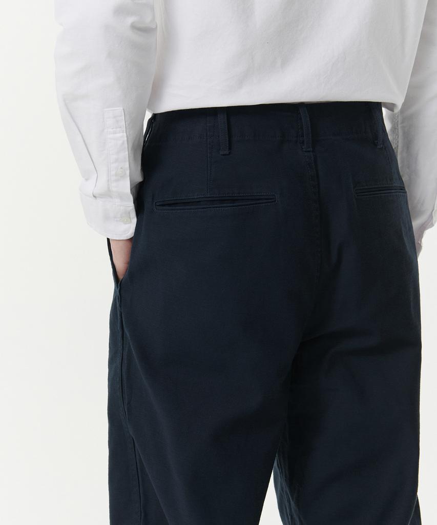 MUSINSA STANDARD Back Satin Officer Pants [Navy]