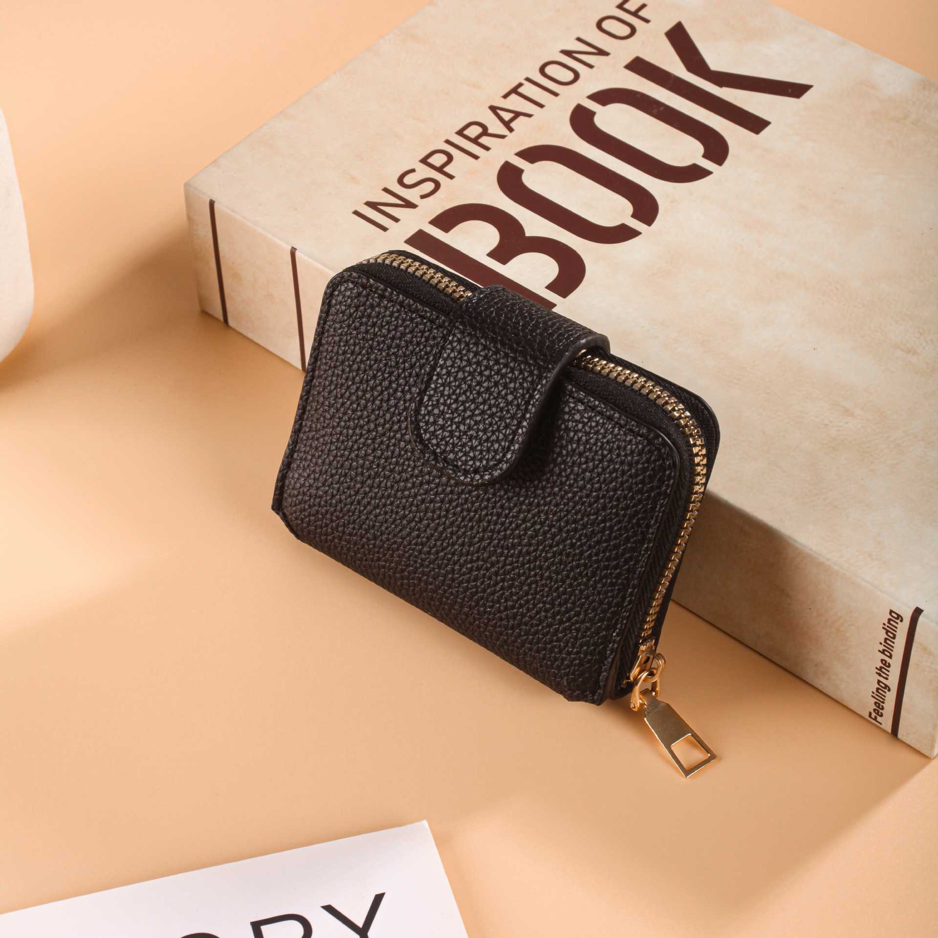 

Женский двухслойный однотонный кошелек с текстурой гальки, с зеркальцем для макияжа, многокарточный кошелек для монет, отделение на молнии чёрный