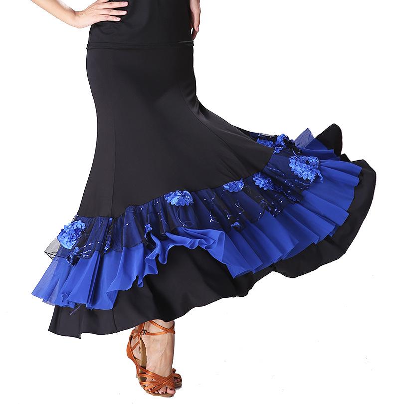 

Sequin Embroidered Ballroom Dance Skirt for Practice and Performance One Size (Skirt Length 90cm)