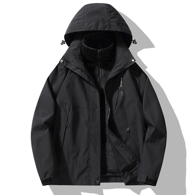 Women's Three-in-one Windbreak and Waterproof Jacket In Autumn and Winter with The Same Jacket