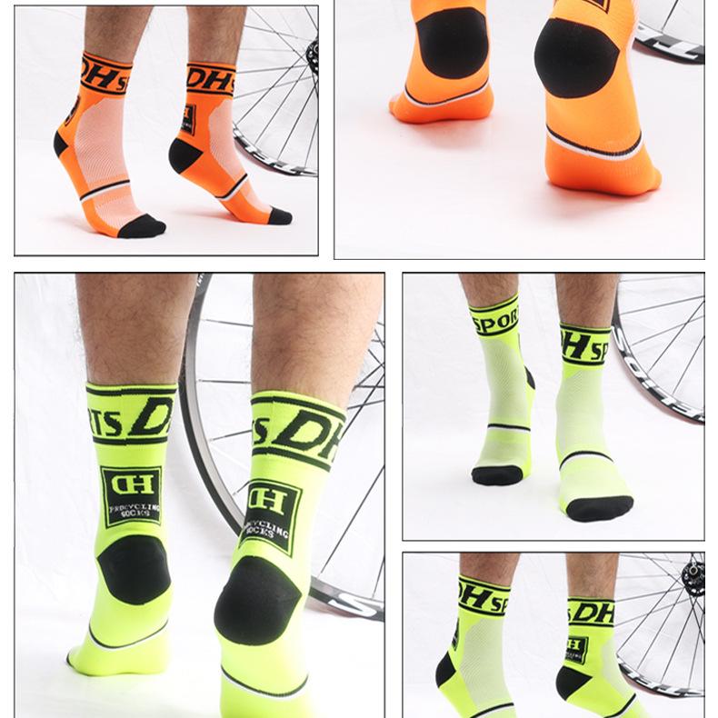 Professional Cycling Socks Flash Design Men Bike Socks Breathable Women Running Racing Socks Road Socks