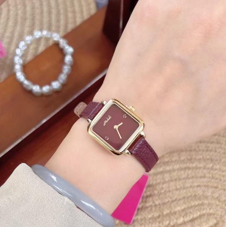 Watch Gold Angola Red Ladies Square Ladies Niche Light Luxury Retro Women'S Watch