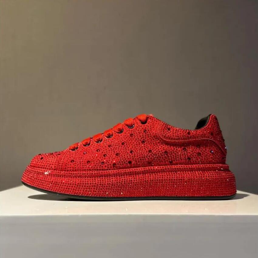 

Fashion New Men Red Rhinestone Pattern All Match Brand Shoes Causal Flats Loafers Sports Walking Sneakers Zapatos Hombre 44 красный