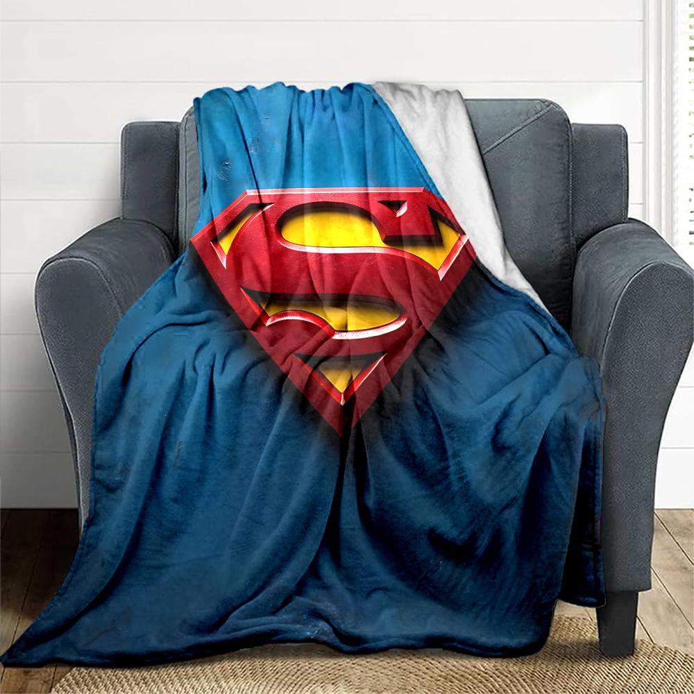 1pc Superhero Symbol Flannel Throw Blanket Lightweight Soft Warm All Season Blanket for Sofa, Bed, Travel,L1028150