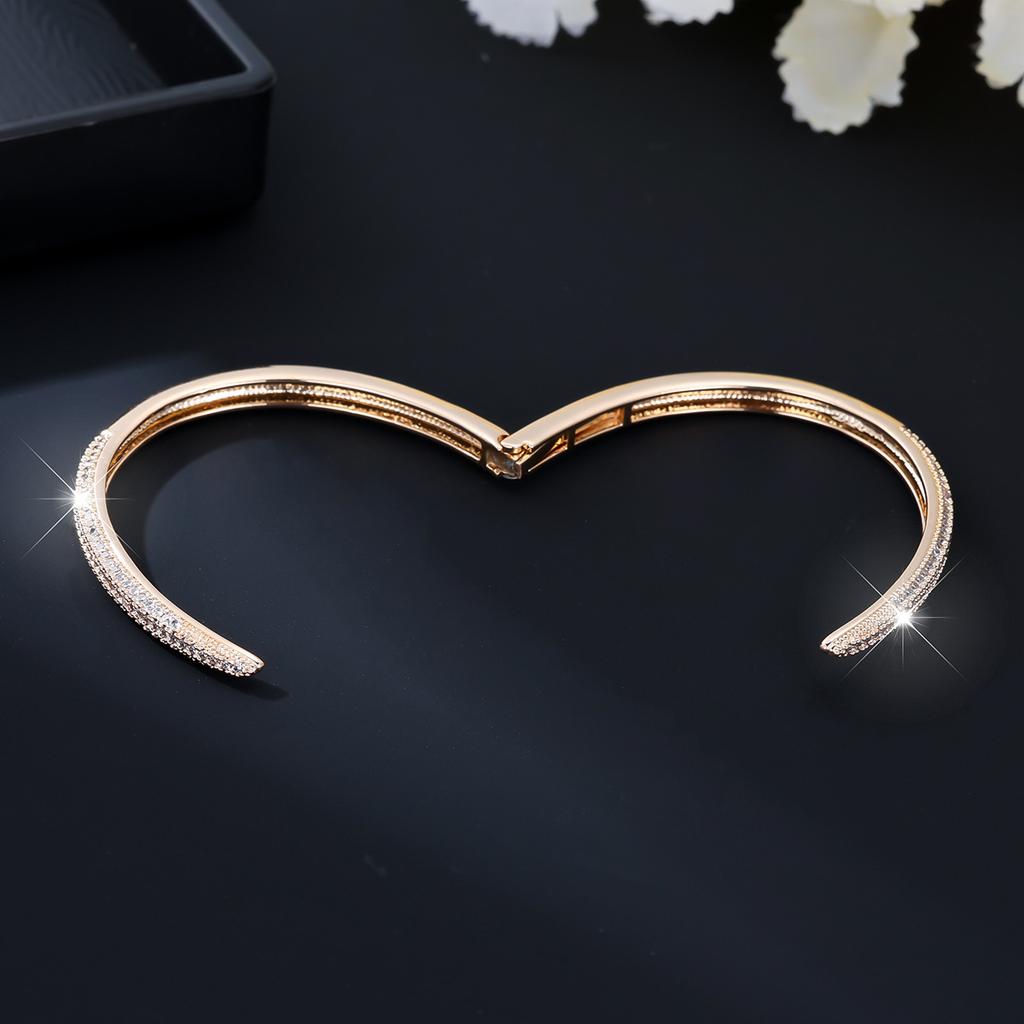 Fashion Simple Sparkling Zircon Open Cuff Bracelet And Ring Set For Women Elegant Light Luxury Jewelry Gift