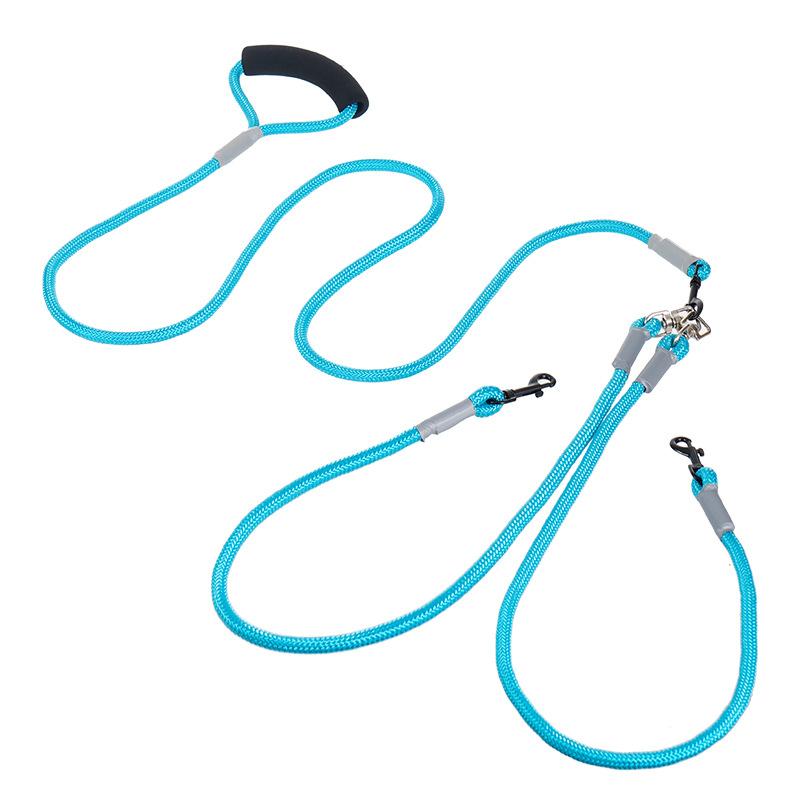 Eine universelle Hundeleine, um zu verhindern, dass Hunde ausbrechen, ein Mehrzweck-Gassigehwerkzeug, P-Ketten-Haustierbedarf