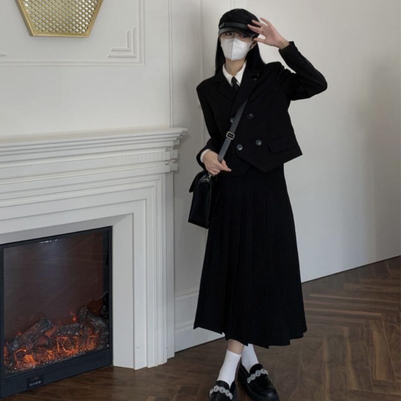 

SIMANNIKA 2023, весенне-осенний французский повседневный костюм, короткая куртка + юбка-миди, костюм из двух предметов, модный шикарный элегантный темпераментный женский костюм L