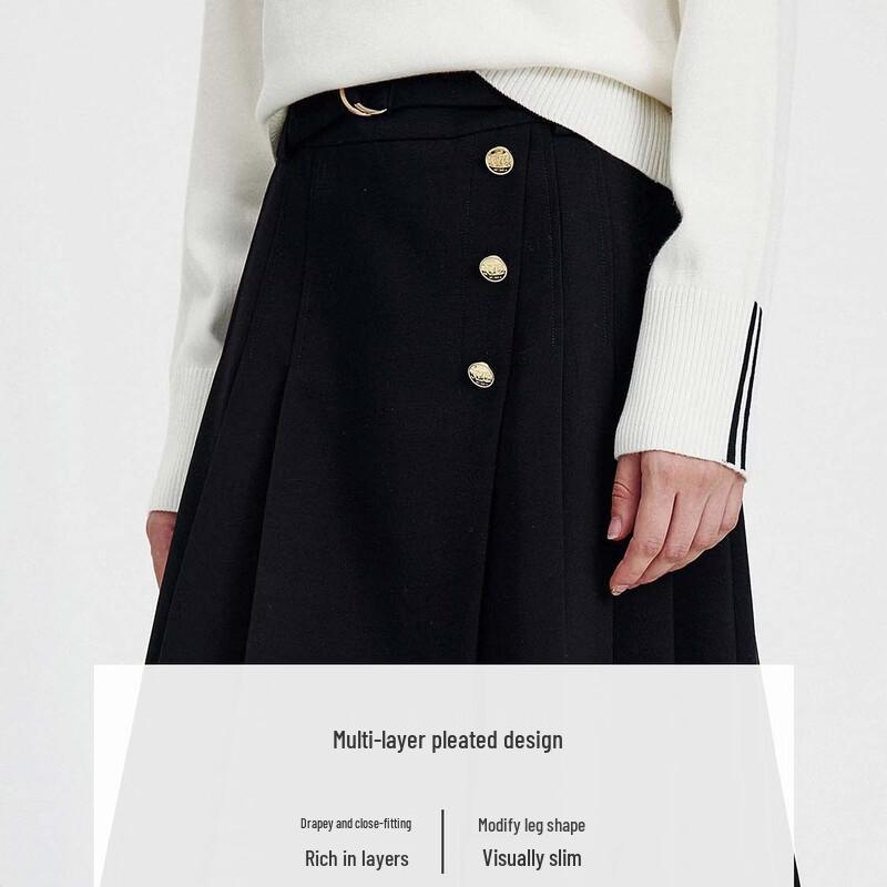 Navigare Women's Spring/Autumn Pleated Skirt with Metal Buckle