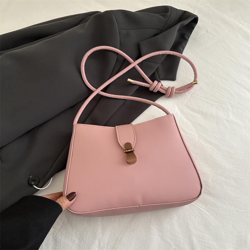 Niche retro underarm bag for women  new fashion small square bag versatile single shoulder messenger bag for women