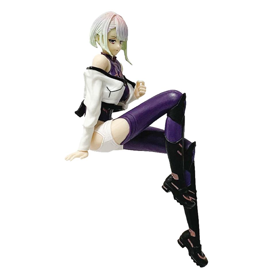 Anime-Spiel-Figur 17 cm Sitzende Position Lucy Rebecca Modell Spielzeug Geburtstagsgeschenk Sammlung Action-Figur Schreibtischdekoration Geschenk