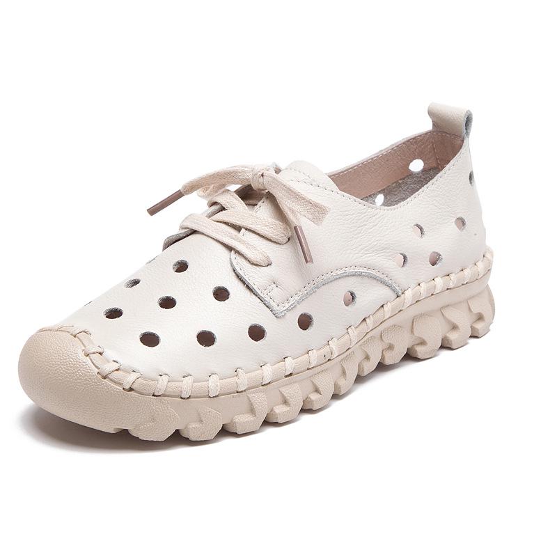 

Hollow mother shoes 2025 spring new women s shoes breathable hole shoes first layer cowhide soft sole retro single shoes middle age 41