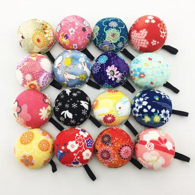Needle Pin Safety Round Cushion Holder with Elastic Wrist Strap DIY