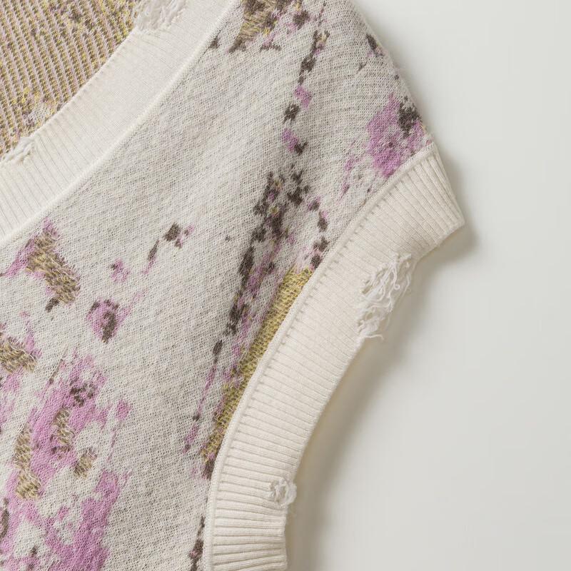 Broadcast x Houzichao Knitted Vest