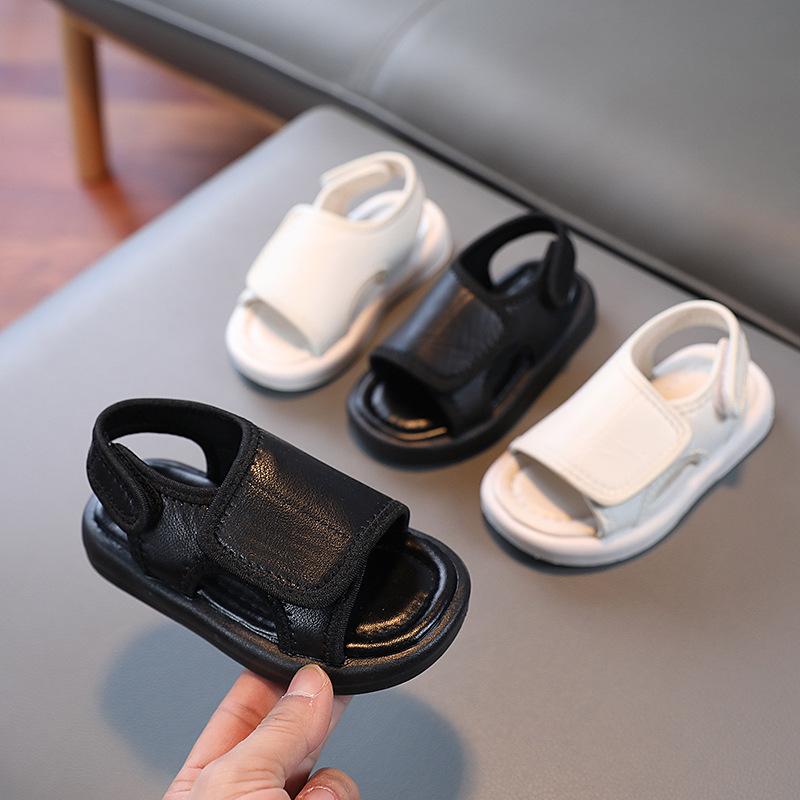 Boys' open-toe sandals, new summer model, soft-soled, Korean-style, lightweight beach shoes for toddlers and young boys