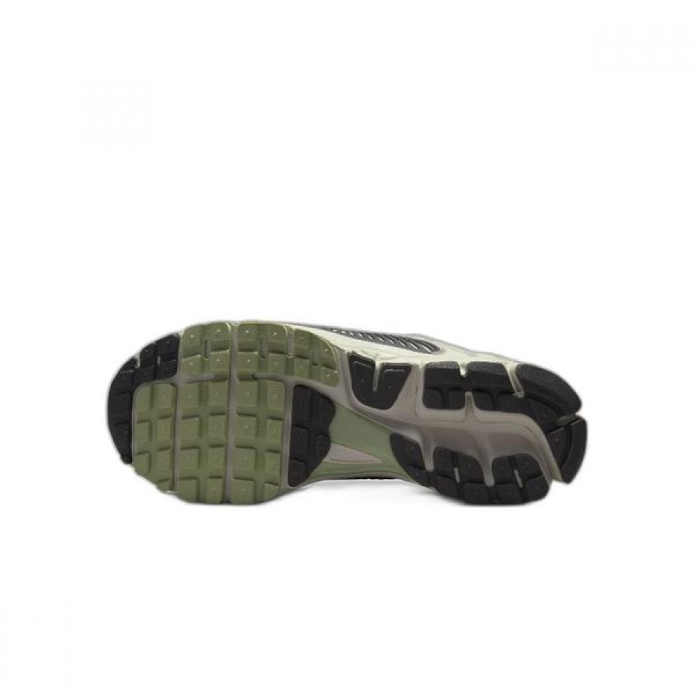 [Nike] Nike Zoom Vomero 5 Cobblestone   Flat Pewter Fb8825 001