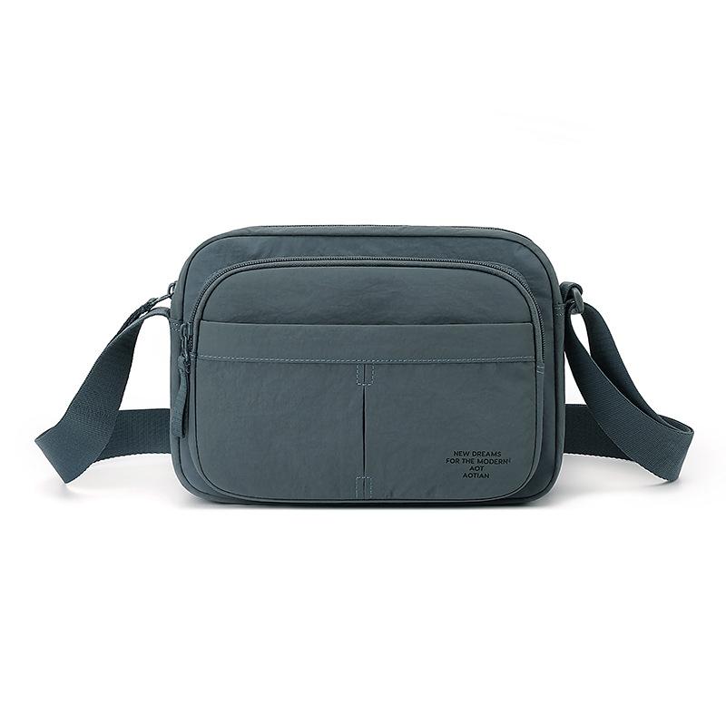 Borsa a tracolla leggera in nylon per uomo donna, borsa a tracolla messenger casual con tasche multiple